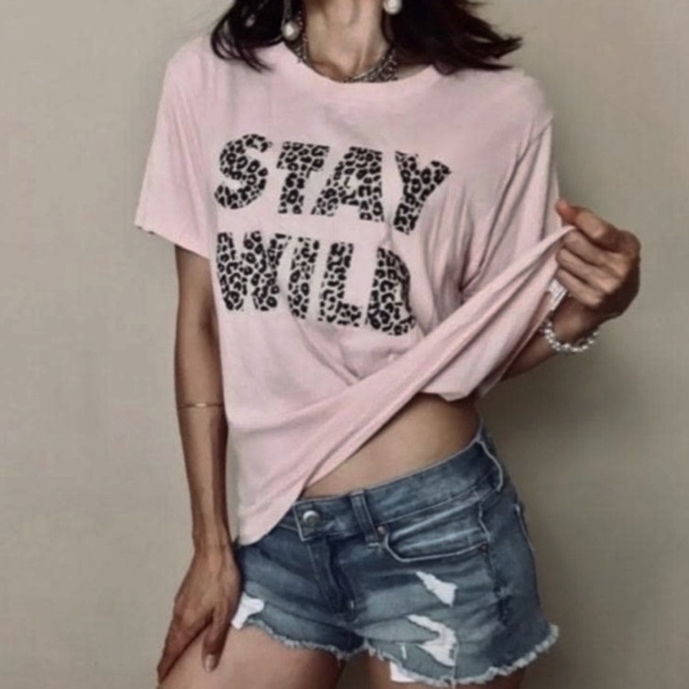 Wildfox • “Stay Wild” Pink & Cheetah Print T-Shirt 🩷🐆